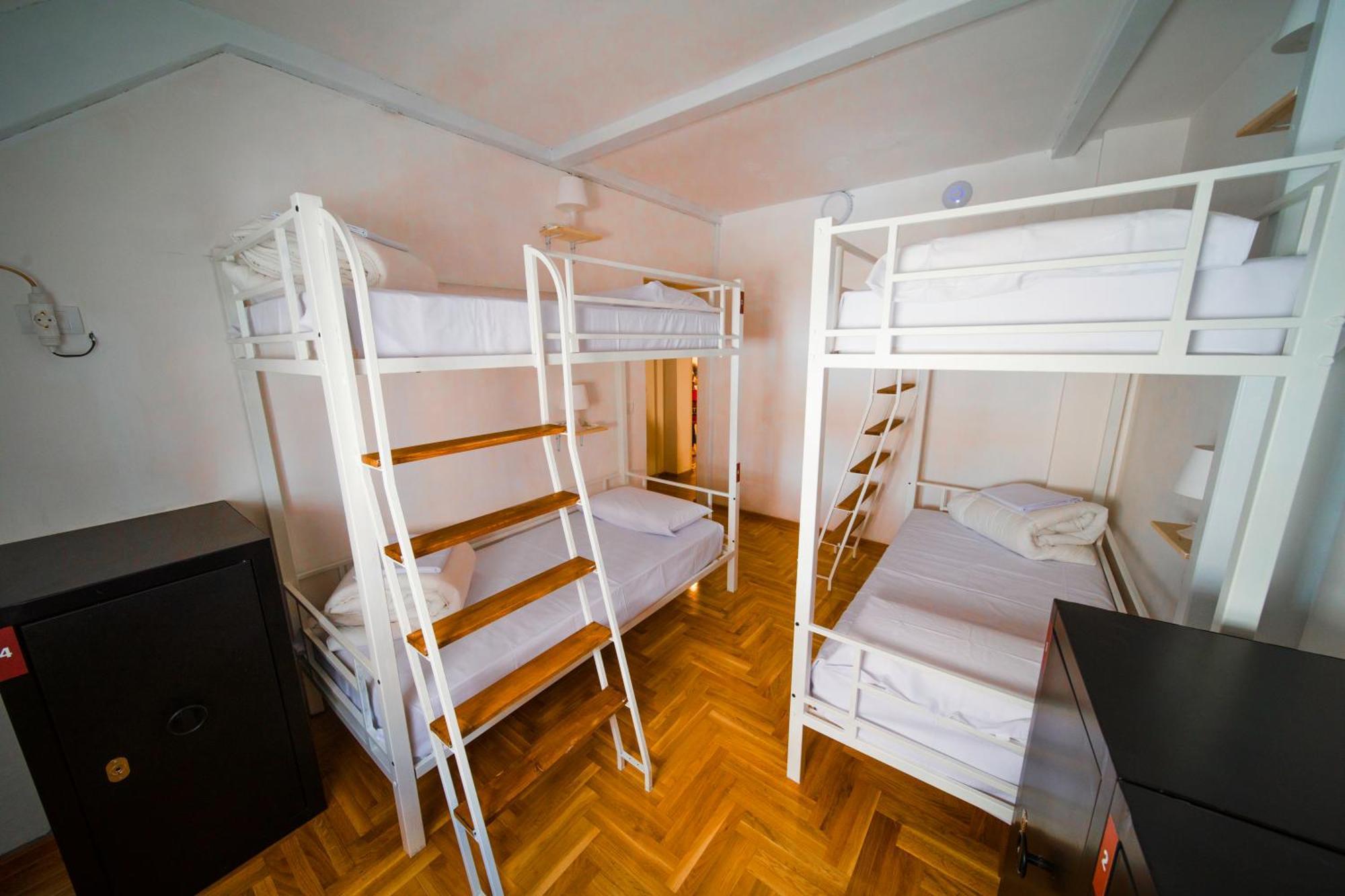 New Generation Hostel Prague Center Exterior photo